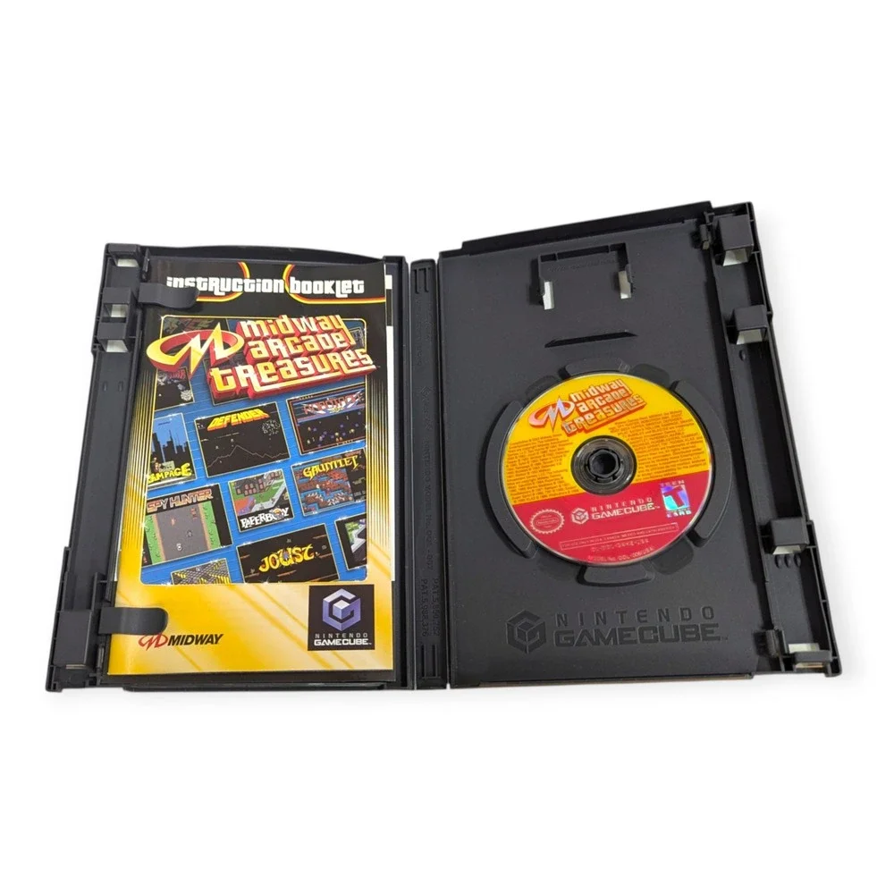 Midway Arcade Treasures Nintendo‎ GameCube CIB 20 Classic Games 2003